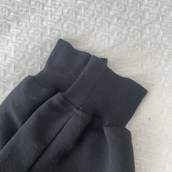 Aritzia Buffon Pant - Picture 4 of 4